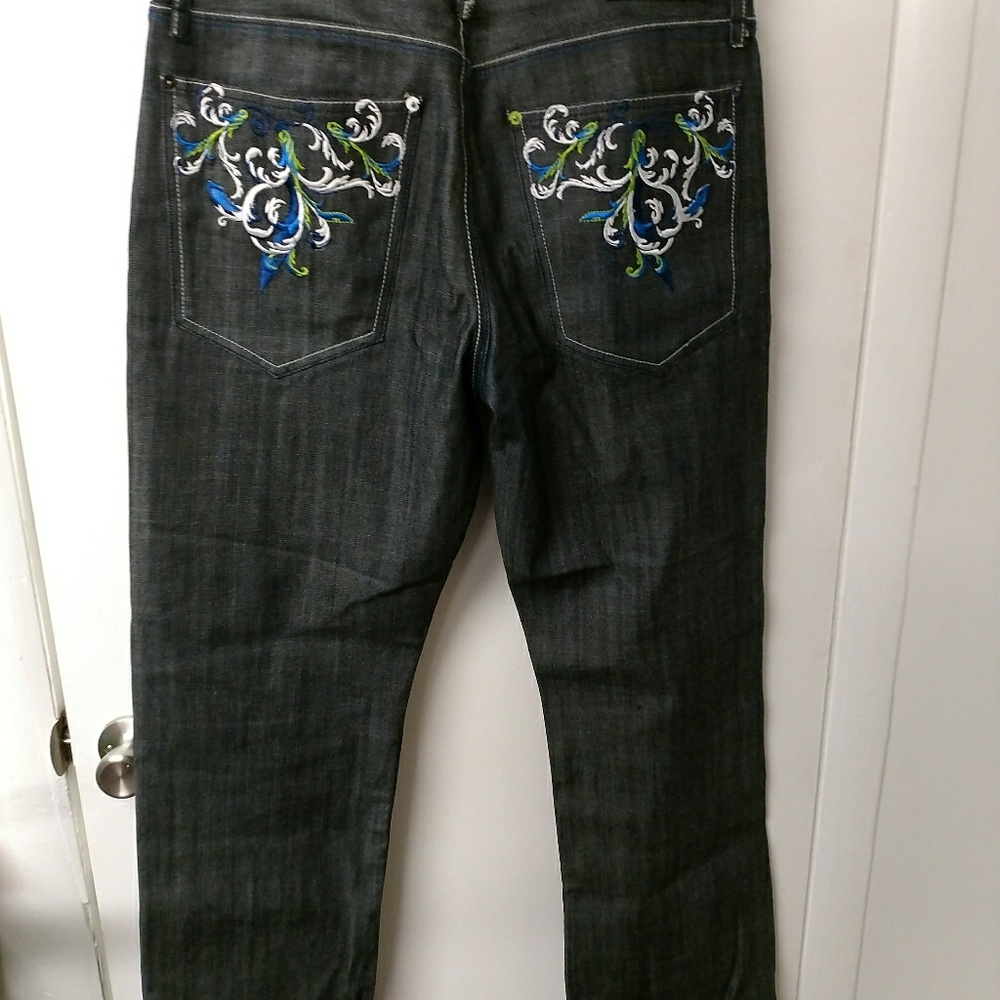 Artful Dodger Jeans Dark wash with Embroidery 34